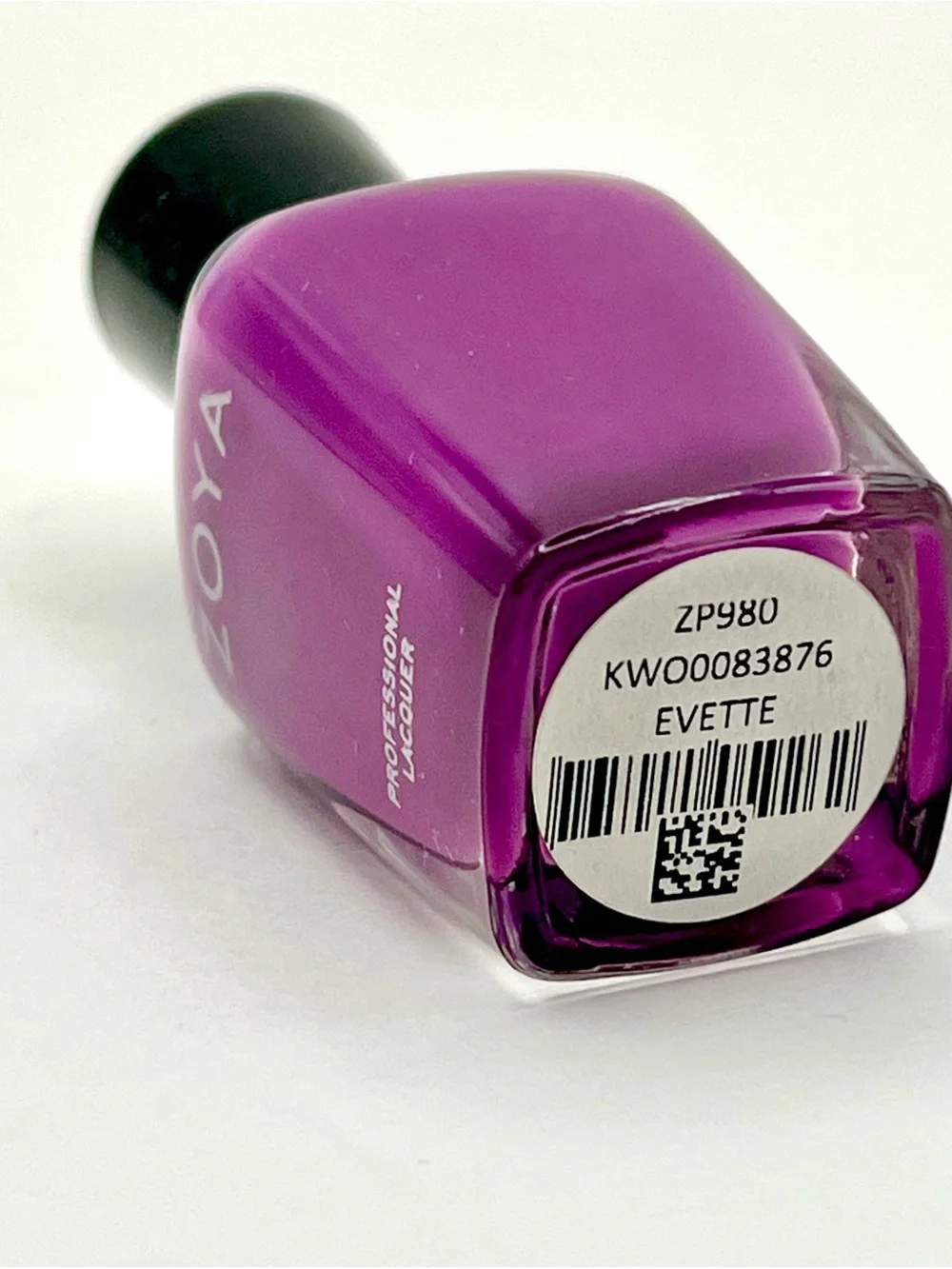 NEW Zoya “Evette”